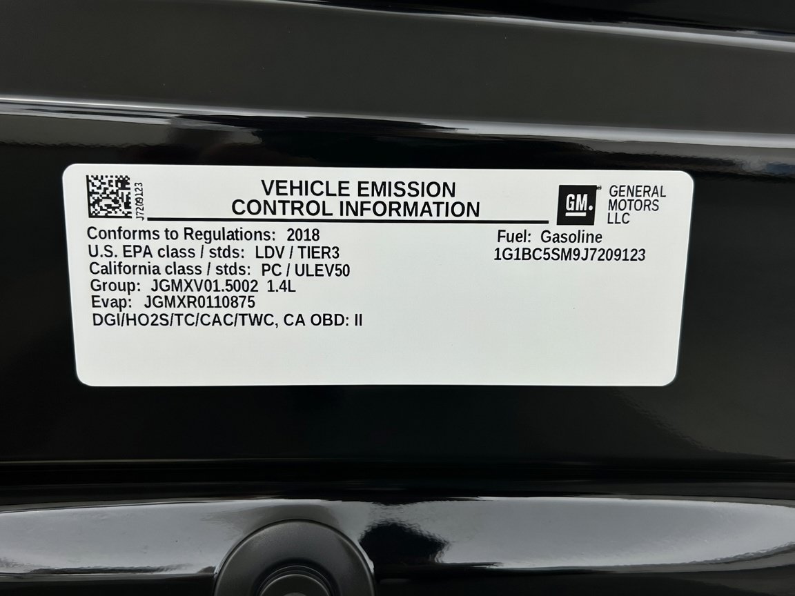 Used 2018 Chevrolet Cruze LS FWD image 20