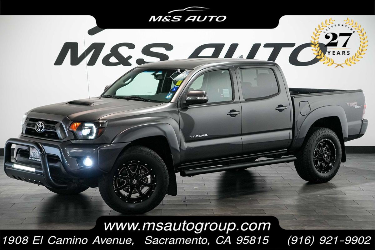 Used 2013 Toyota Tacoma PreRunner w/ TRD Sport Pkg RWD image 1