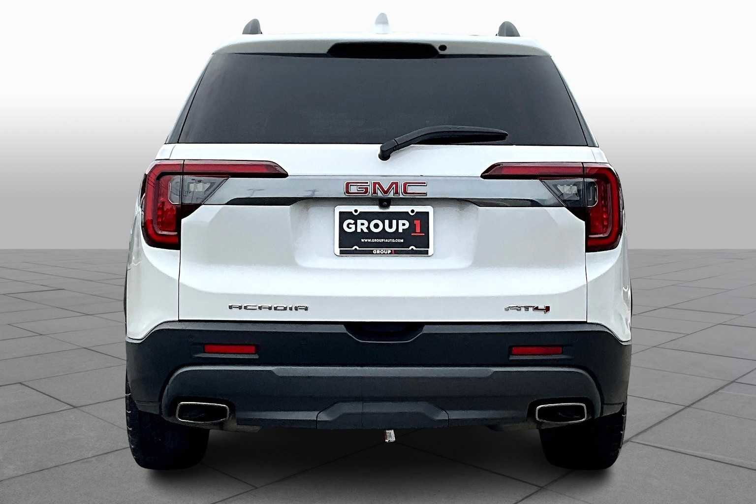 Certified 2022 GMC Acadia AT4 image 4