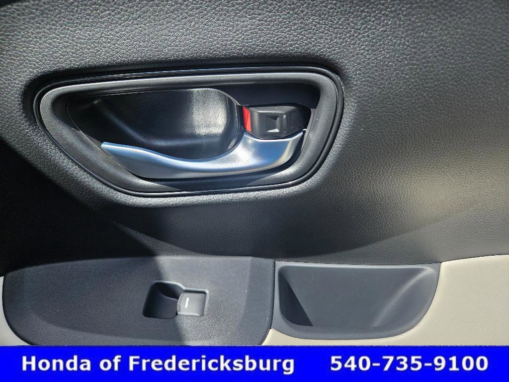 Certified 2026 Honda HR-V LX image 25