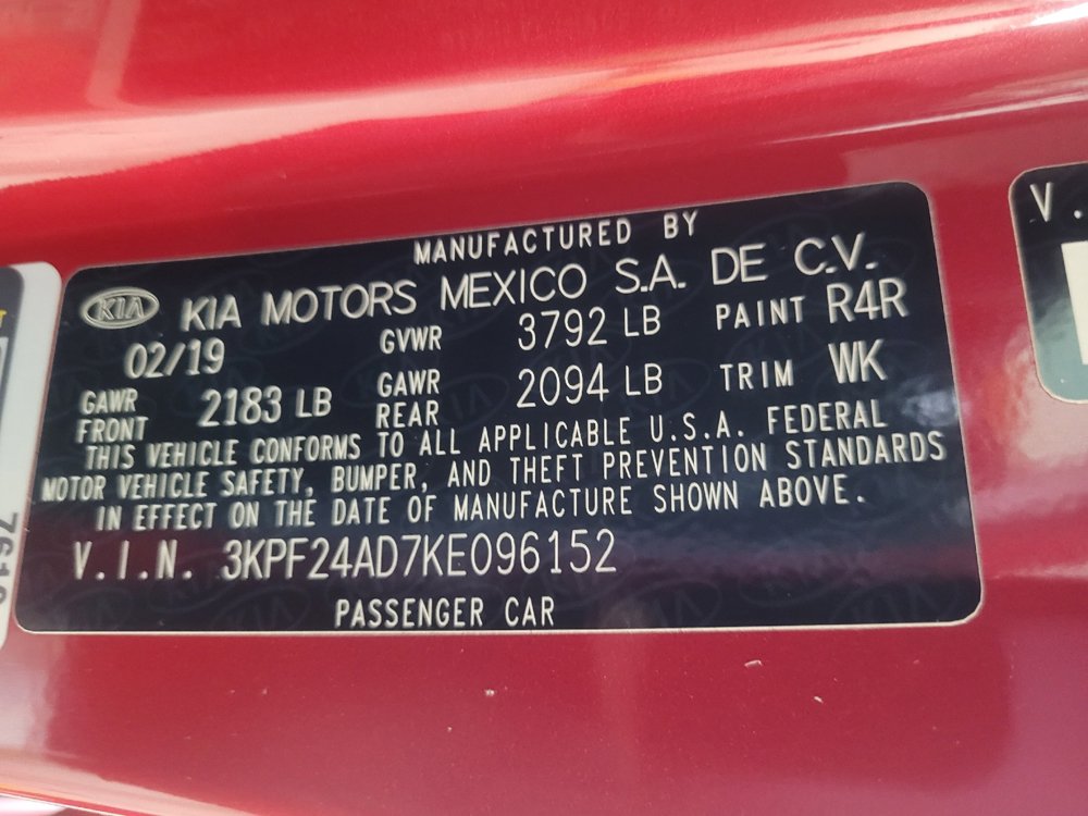 Used 2019 Kia Forte LXS FWD image 33