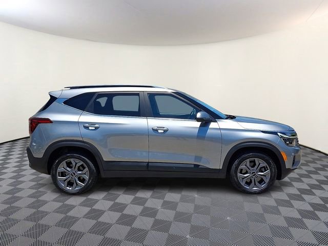 Certified 2024 Kia Seltos S AWD/4WD image 9