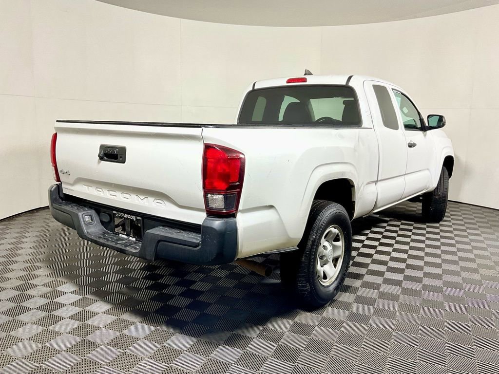 Used 2019 Toyota Tacoma SR image 13