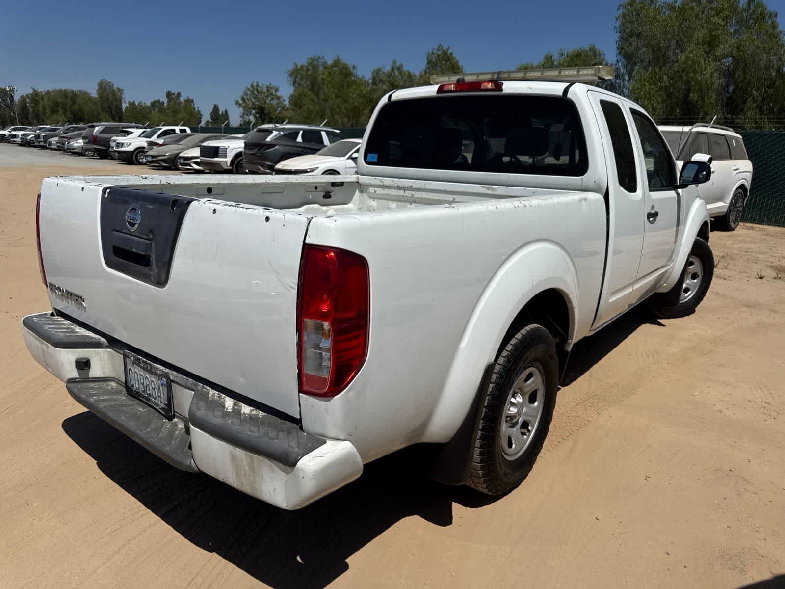 Used 2017 Nissan Frontier S RWD image 5