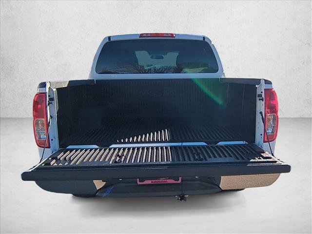 Used 2012 Nissan Frontier SV image 6