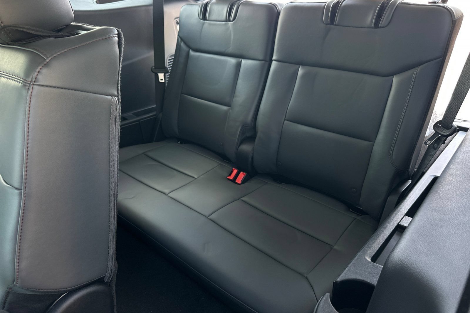 New 2026 Ford Explorer Active w/ Active Comfort Package RWD image 14