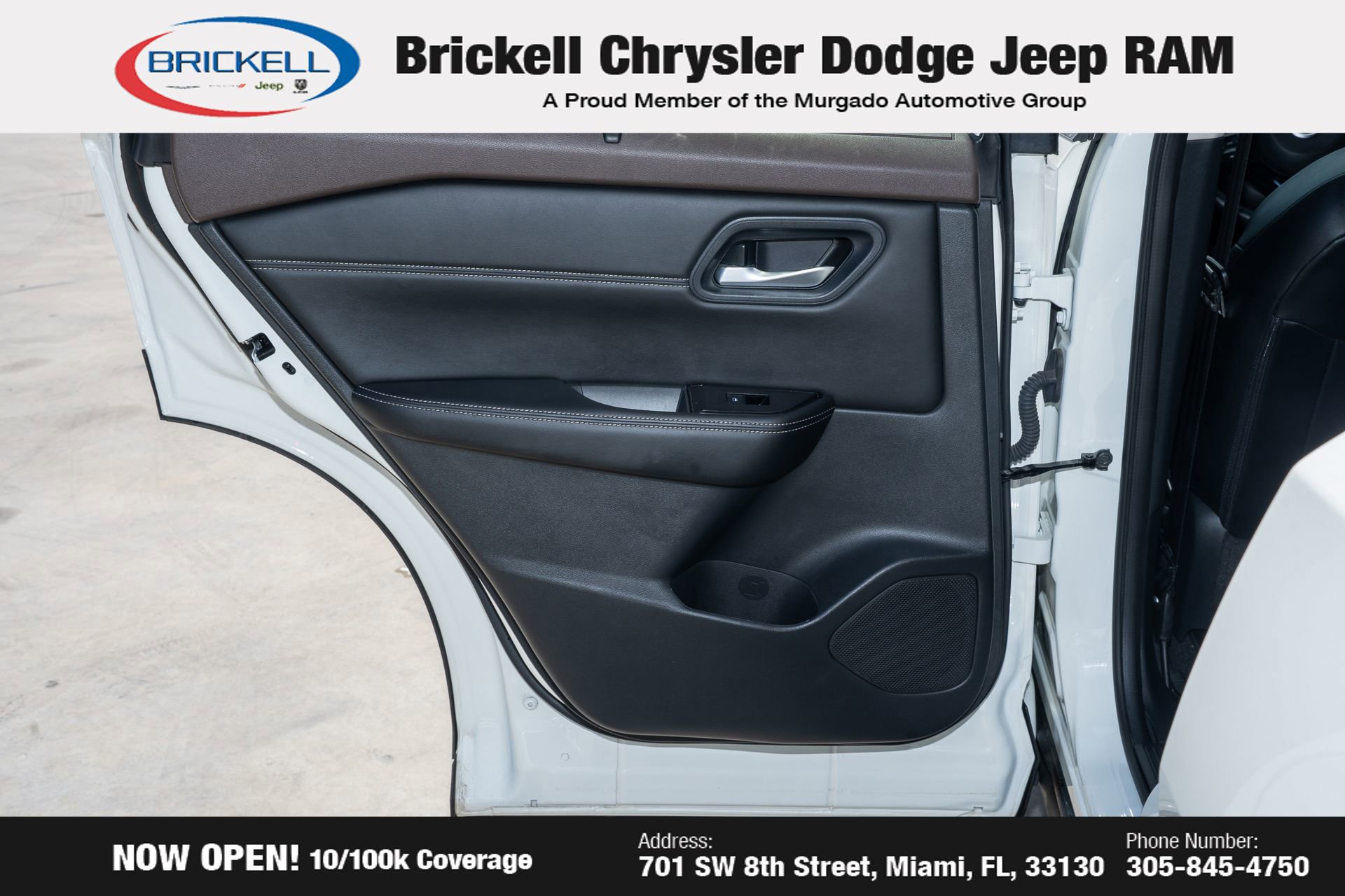 Used 2023 Nissan Rogue SV w/ SV Premium B Package image 12