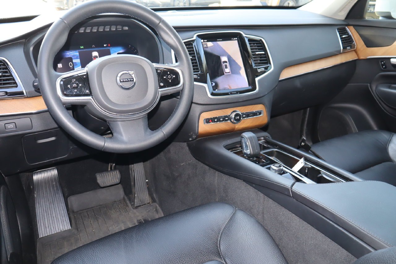 Used 2023 Volvo XC90 B6 Plus w/ Protection Package Premier AWD/4WD image 5