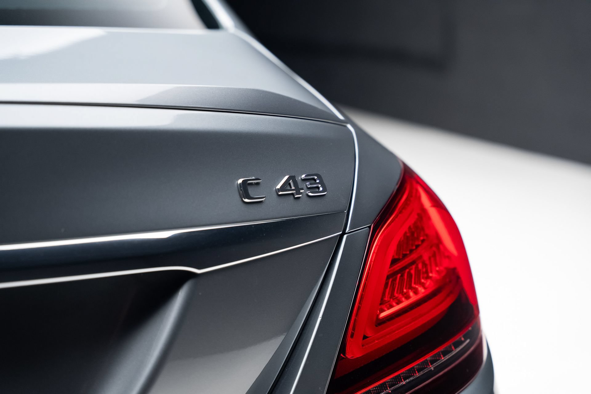 Used 2021 Mercedes-Benz C 43 AMG 4MATIC Sedan w/ Driver Assistance Package image 34
