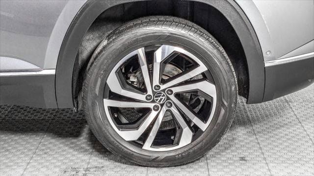 Used 2021 Volkswagen Atlas Cross Sport SEL Premium w/ Cross Sport MDO Package image 28