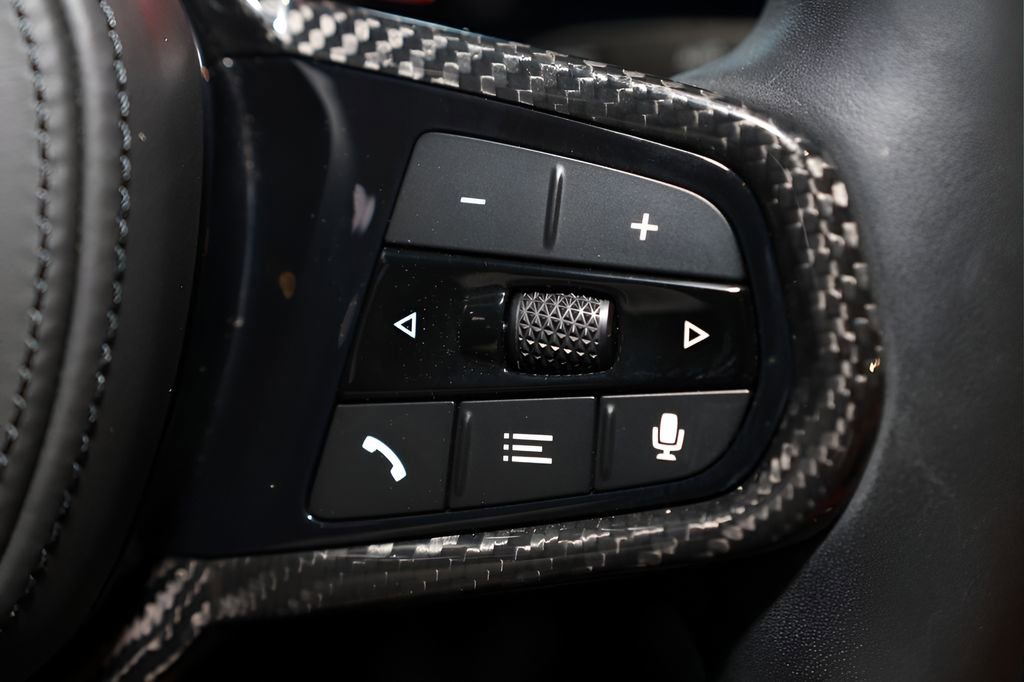 Used 2025 BMW M4 Coupe w/ Executive Package image 19