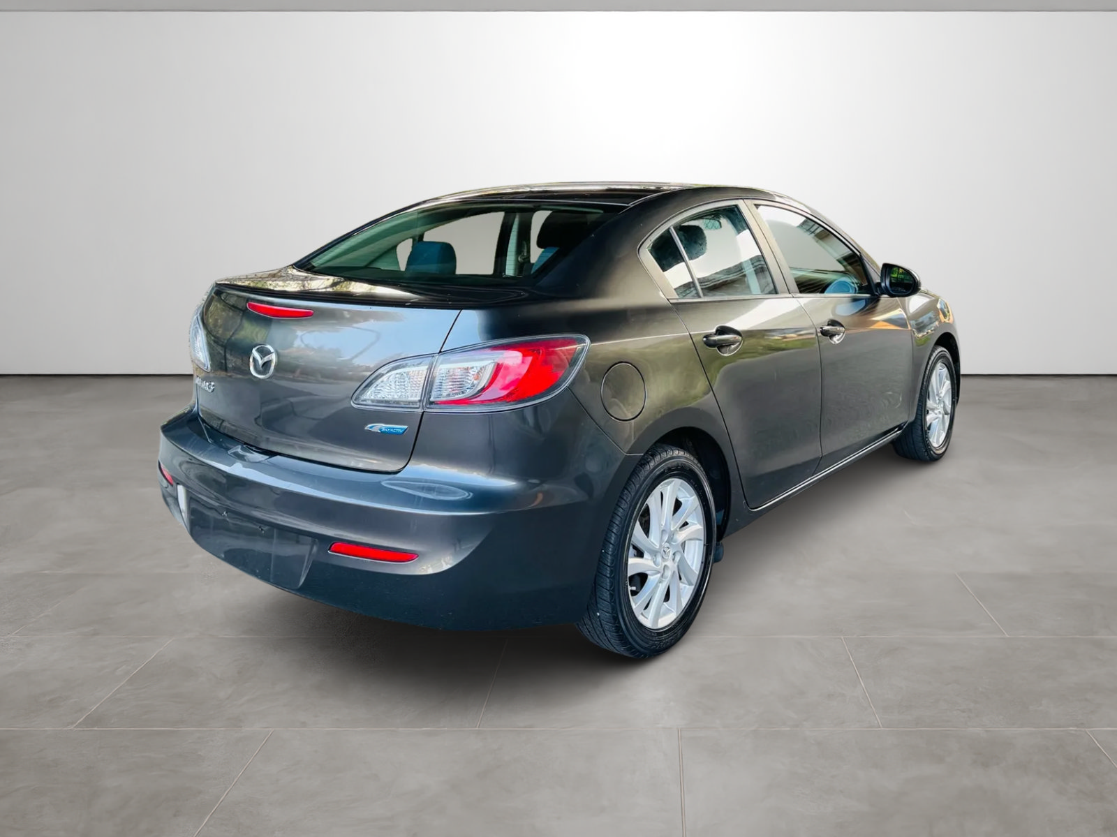 Used 2012 MAZDA MAZDA3 i Touring FWD image 16