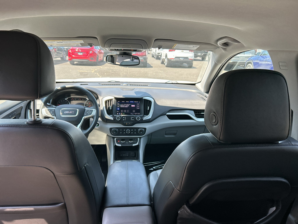 Used 2023 GMC Terrain SLT w/ Infotainment Package II AWD/4WD image 14