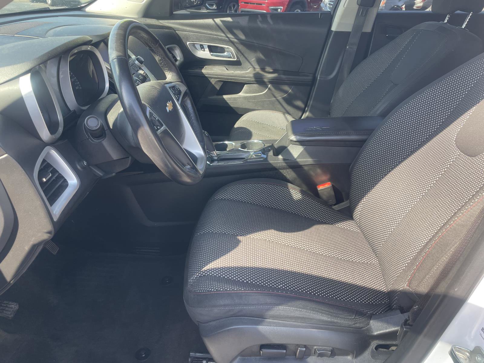 Used 2016 Chevrolet Equinox LT w/ Convenience Package FWD image 5