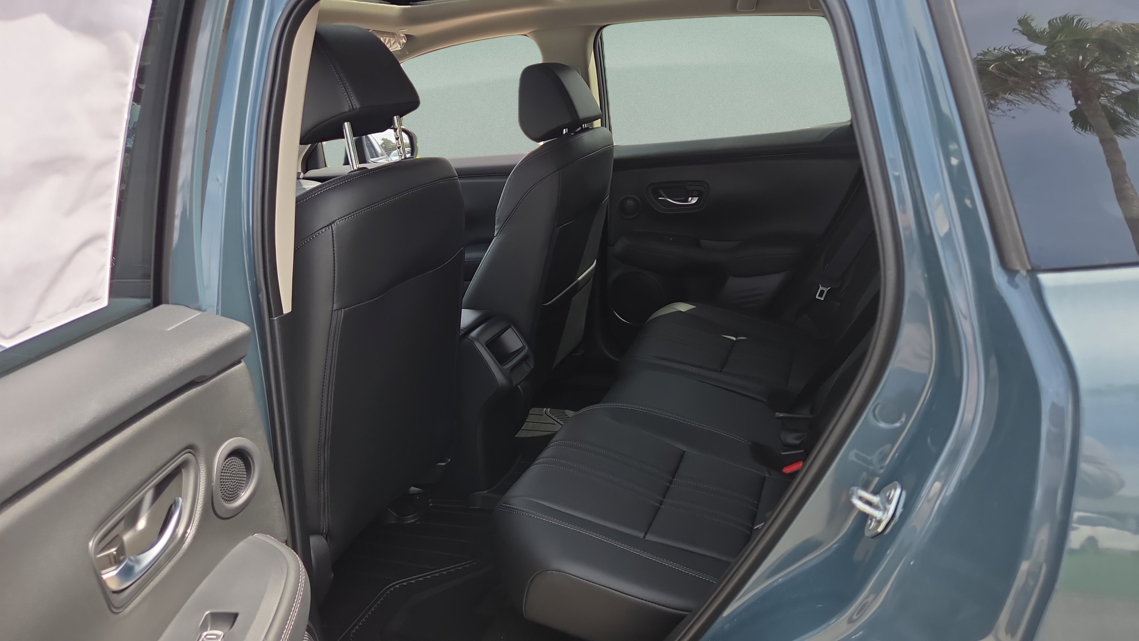 New 2027 Honda HR-V EX-L image 11