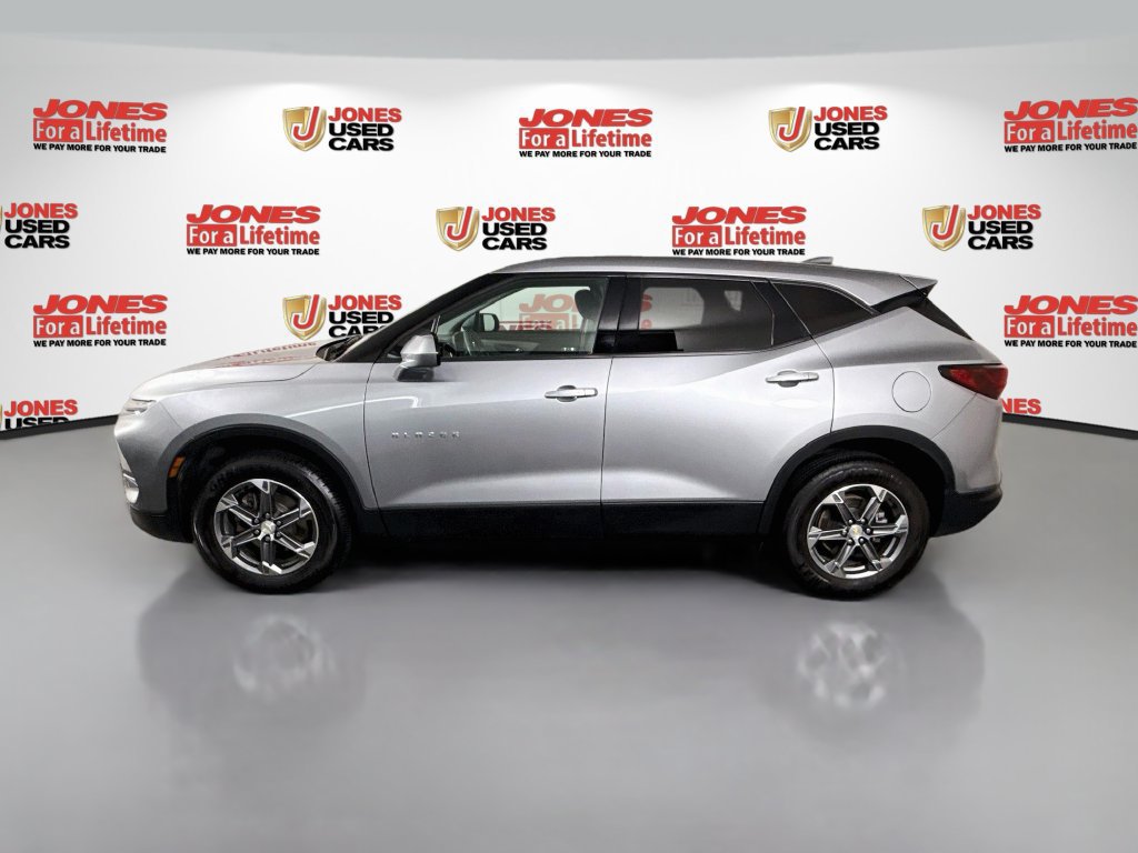 Used 2023 Chevrolet Blazer LT AWD/4WD image 13