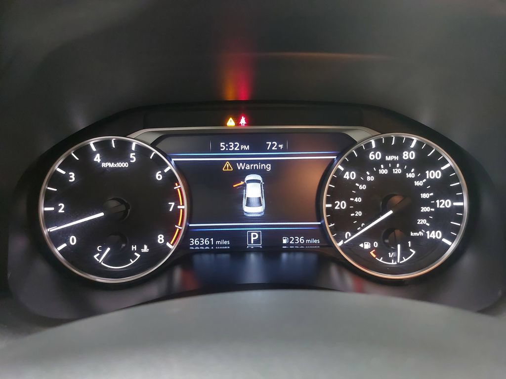 Used 2025 Nissan Altima 2.5 SV FWD image 18