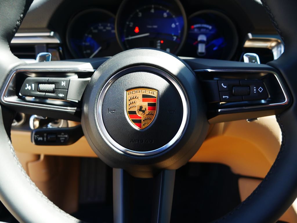 New 2026 Porsche Macan AWD/4WD image 24