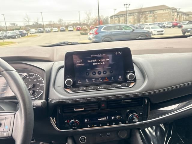 Used 2023 Nissan Rogue SL image 14