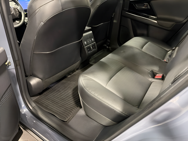 Used 2023 Subaru Solterra AWD image 31