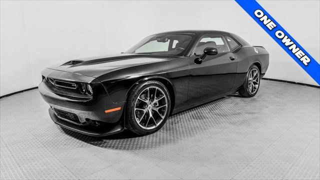 Used 2022 Dodge Challenger GT RWD image 2