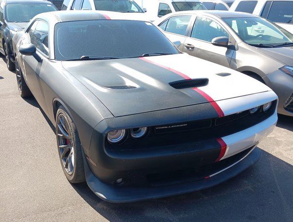 Used 2016 Dodge Challenger SRT