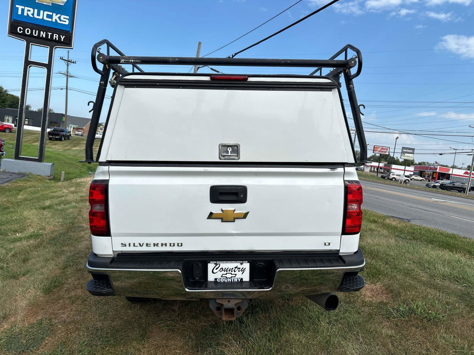 Used 2015 Chevrolet Silverado 3500 LT w/ LT Convenience Package AWD/4WD image 4