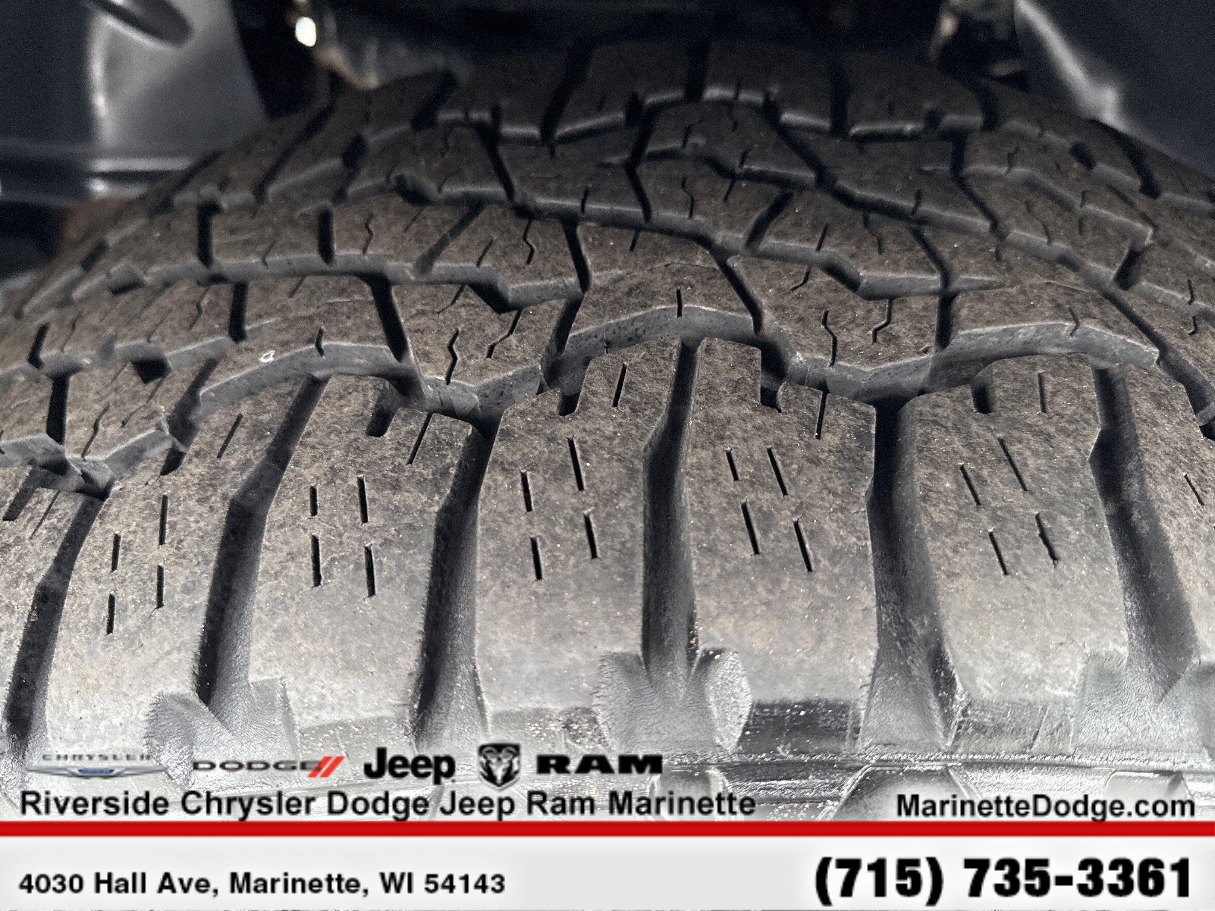 Used 2019 RAM 1500 Laramie image 12