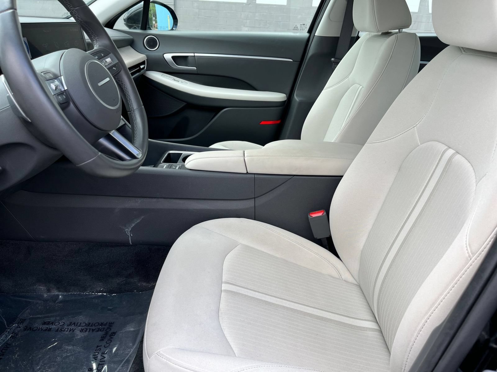 Used 2025 Hyundai Sonata SEL FWD image 30
