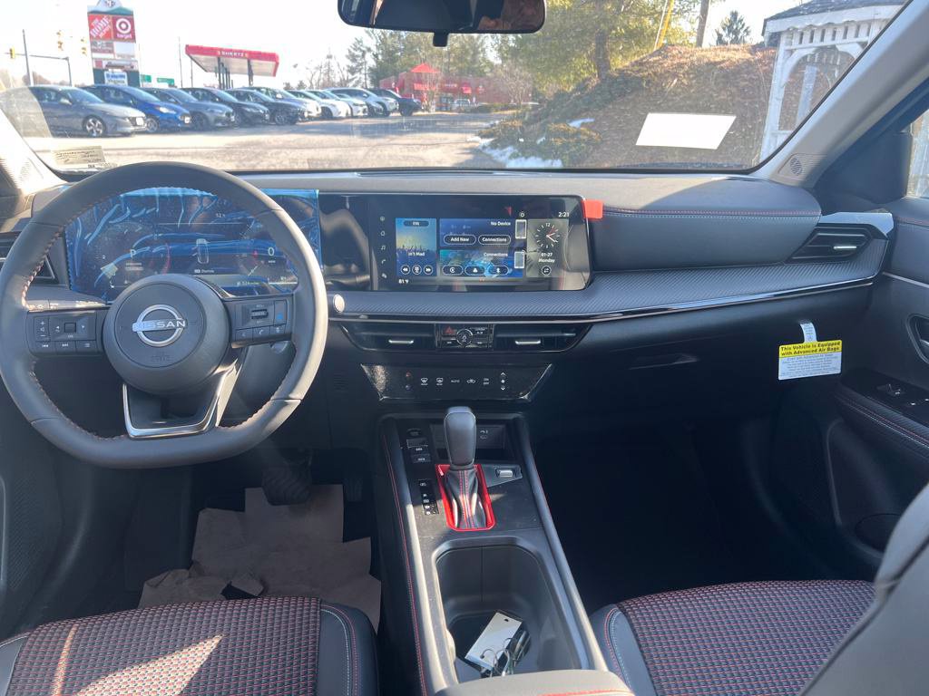 Certified 2025 Nissan Kicks SR AWD/4WD image 14