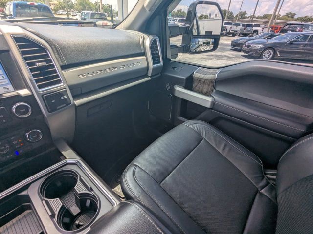 Used 2018 Ford F350 Lariat w/ Lariat Value Package AWD/4WD image 18