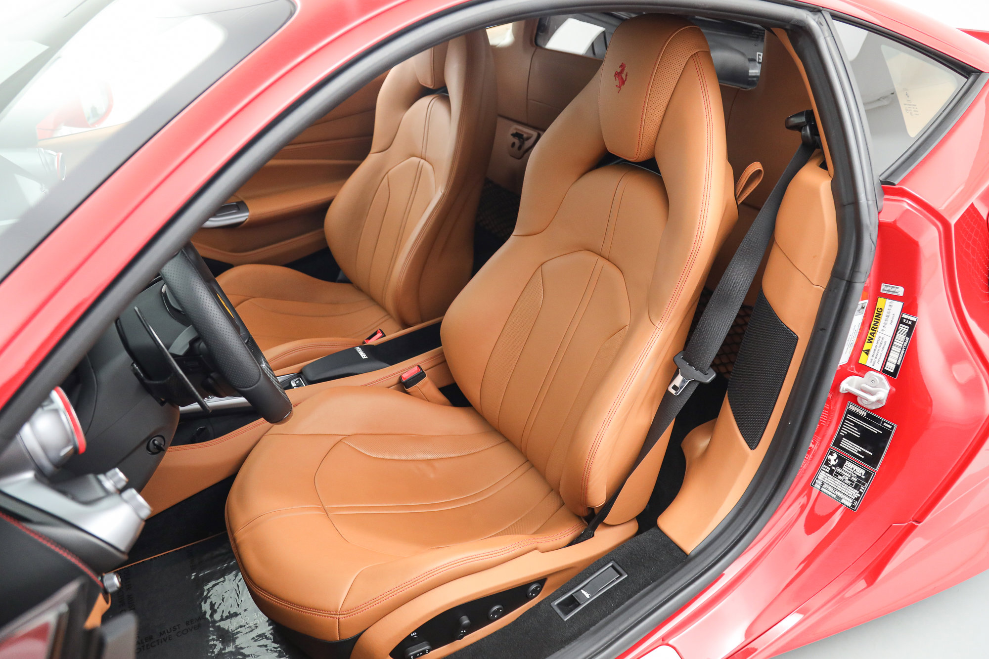 Certified 2021 Ferrari F8 Tributo RWD image 5