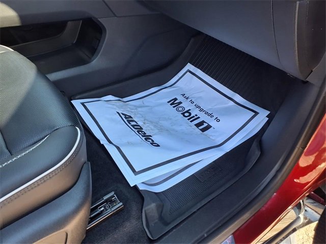 Used 2024 GMC Acadia Denali w/ Super Cruise Package image 83