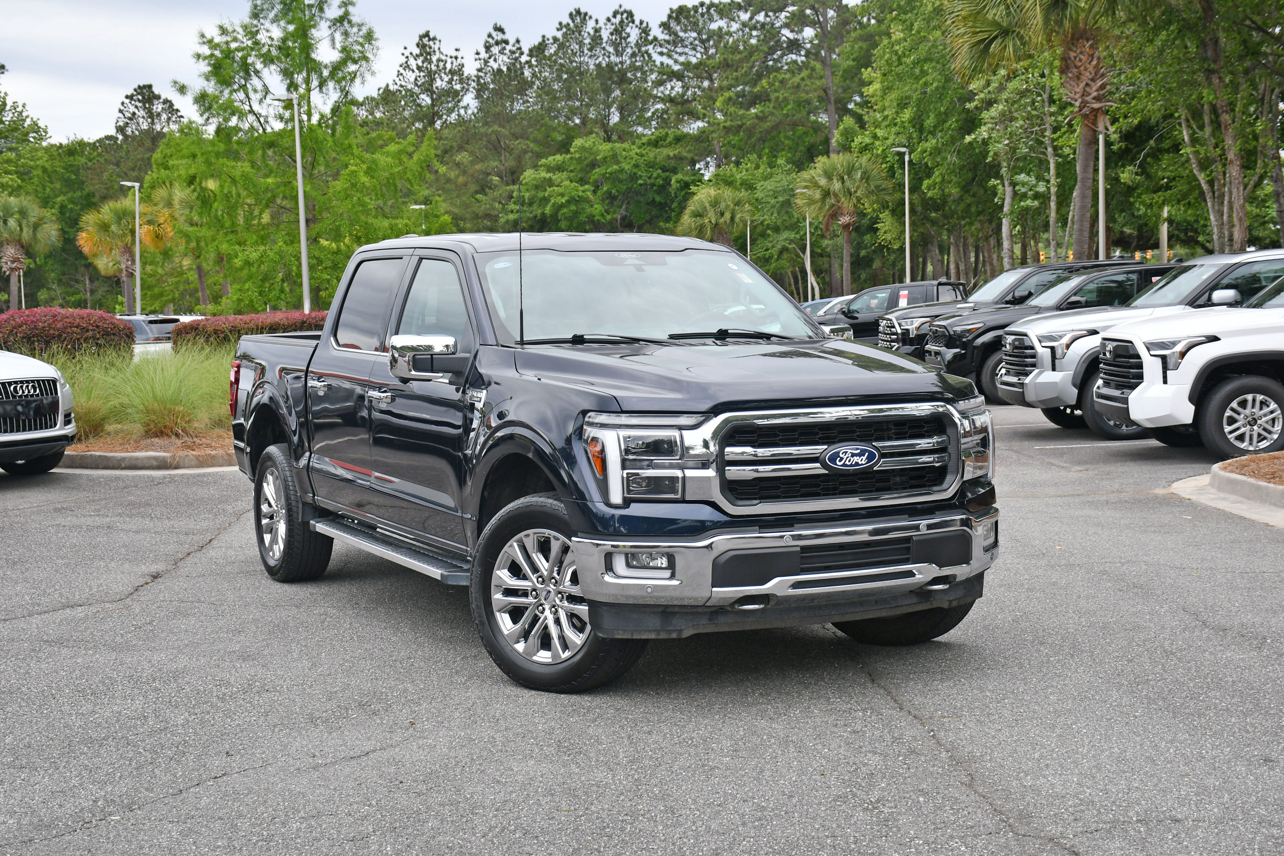 Used 2024 Ford F150 Lariat w/ FX4 Off-Road Package AWD/4WD image 6