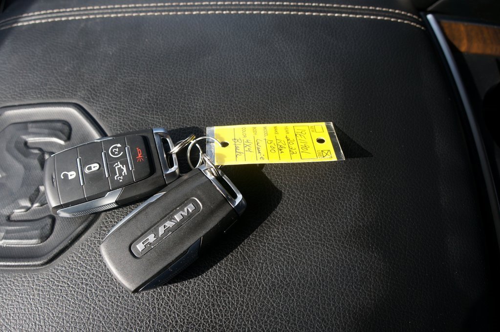 Used 2022 RAM 1500 Laramie image 2