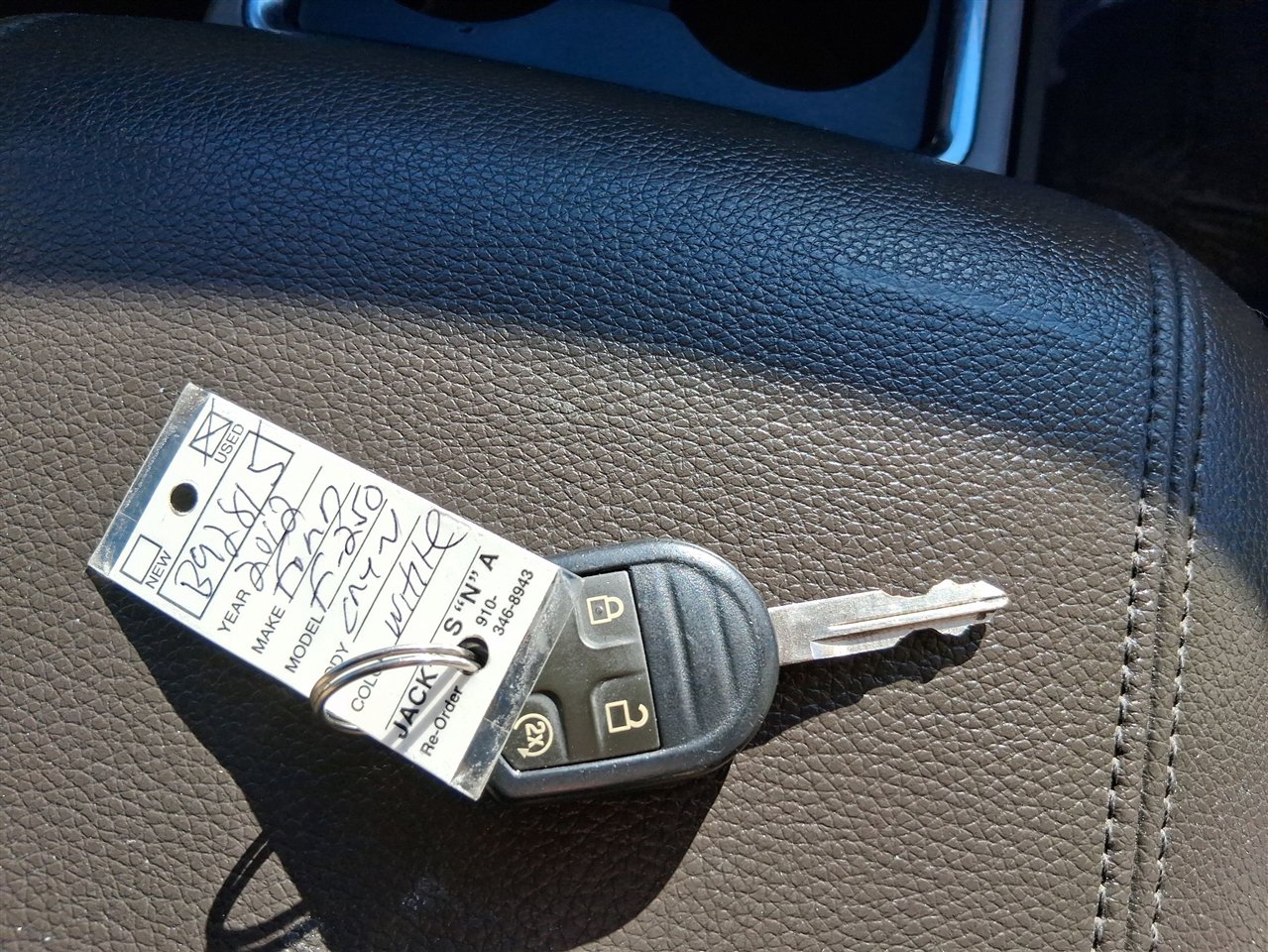 Used 2012 Ford F250 Lariat w/ Lariat Interior Pkg image 56