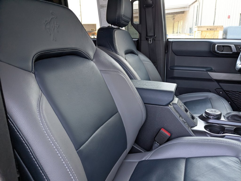 Used 2023 Ford Bronco Outer Banks w/ Sasquatch Package AWD/4WD image 29