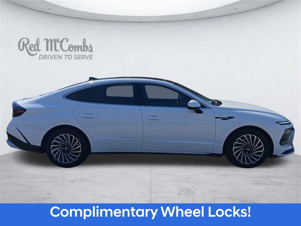 New 2026 Hyundai Sonata Limited FWD image 7