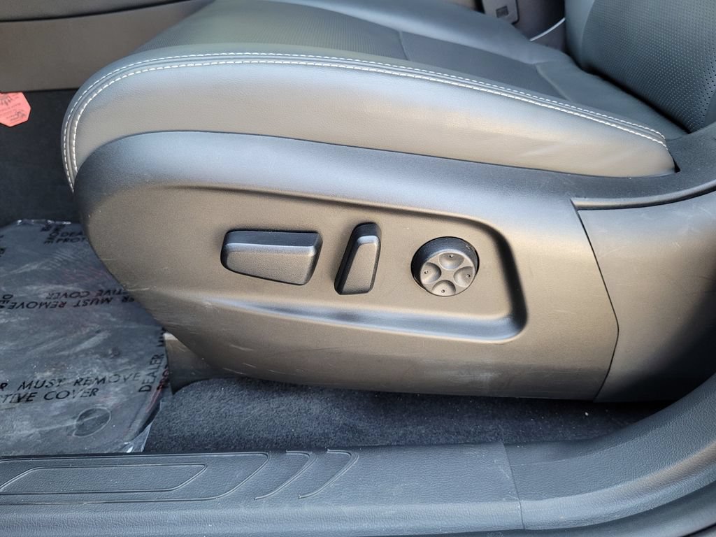Used 2023 VinFast VF 8 Plus AWD/4WD image 14