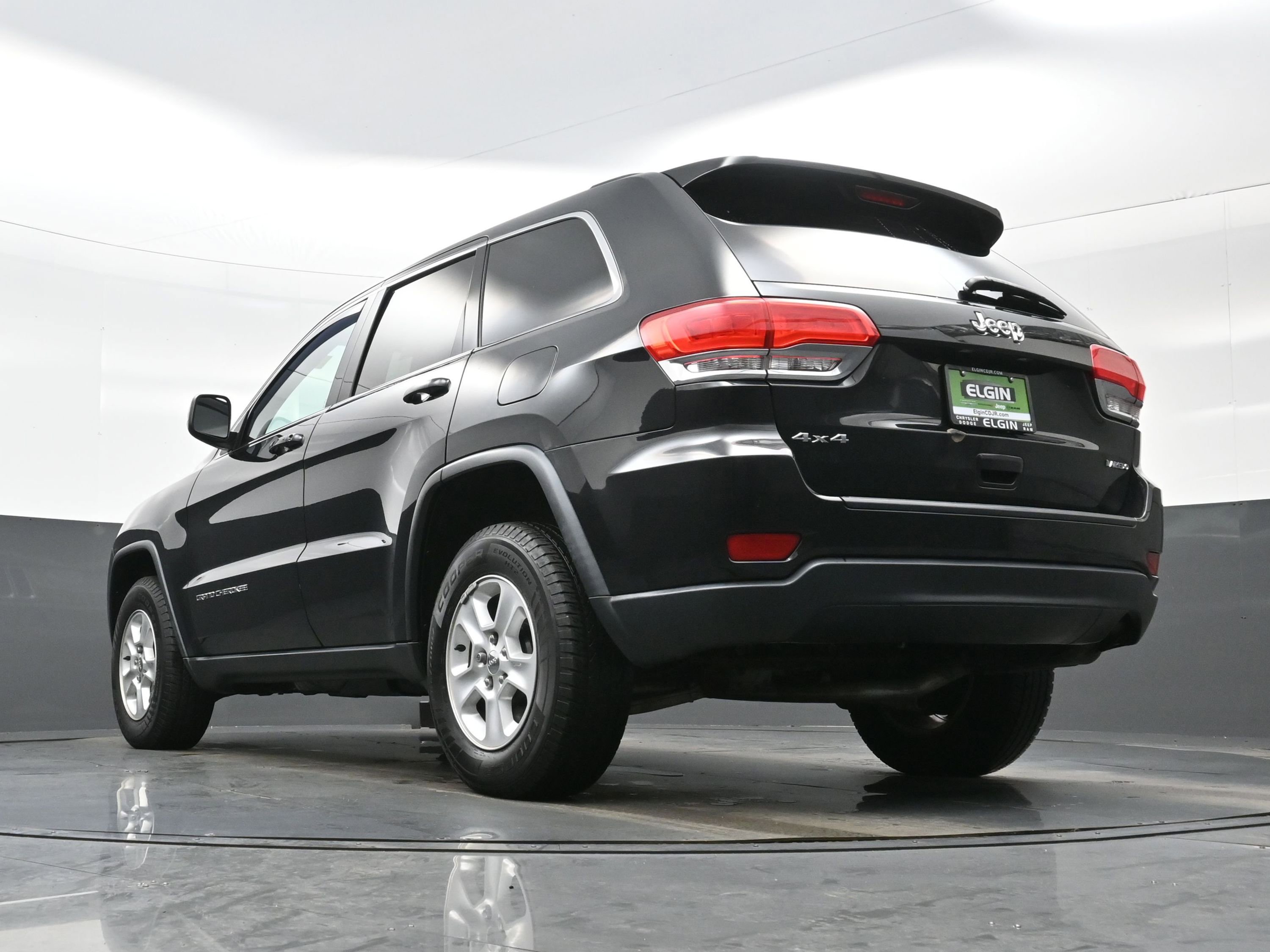 Used 2015 Jeep Grand Cherokee Laredo w/ Quick Order Package 23E image 25