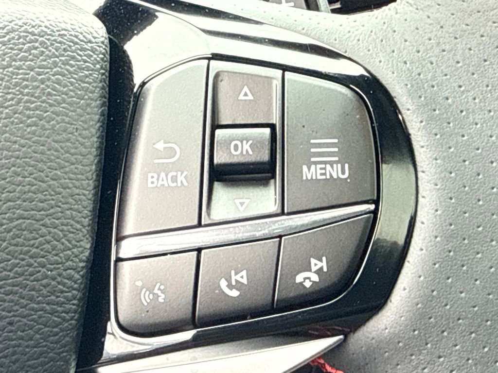 Used 2026 Ford Explorer ST w/ Sun And Sound Package AWD/4WD image 27