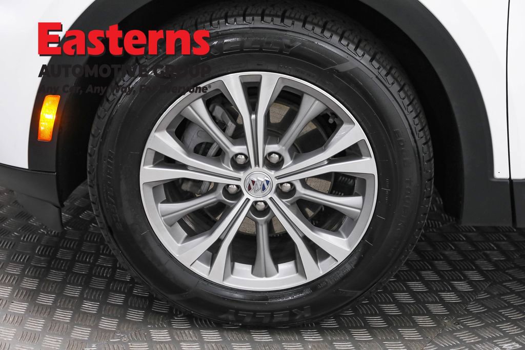 Used 2023 Buick Envision Preferred image 33