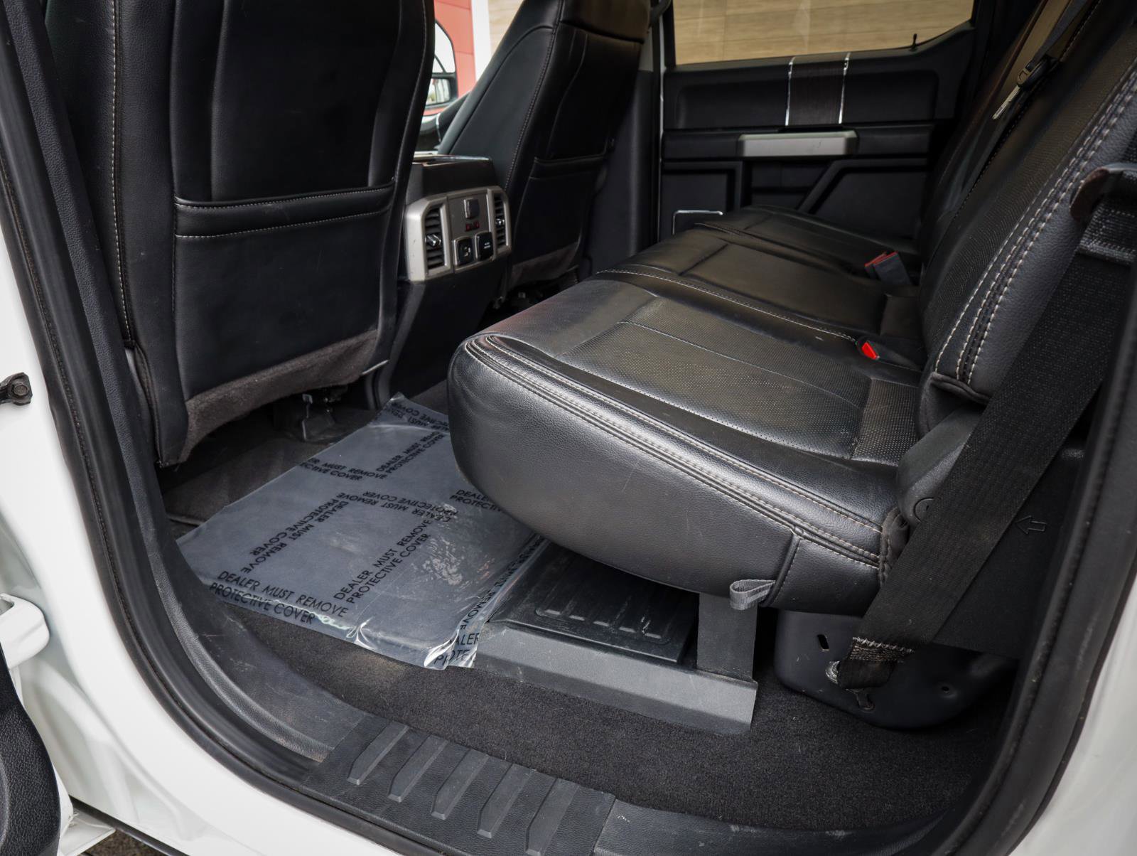 Used 2020 Ford F450 Lariat w/ Lariat Ultimate Package AWD/4WD image 31