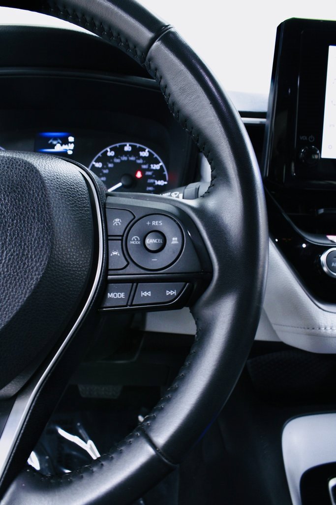 Used 2024 Toyota Corolla SE image 16