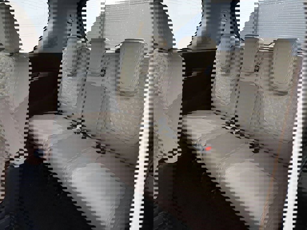 New 2025 Nissan Armada Platinum w/ Convenience Package image 22