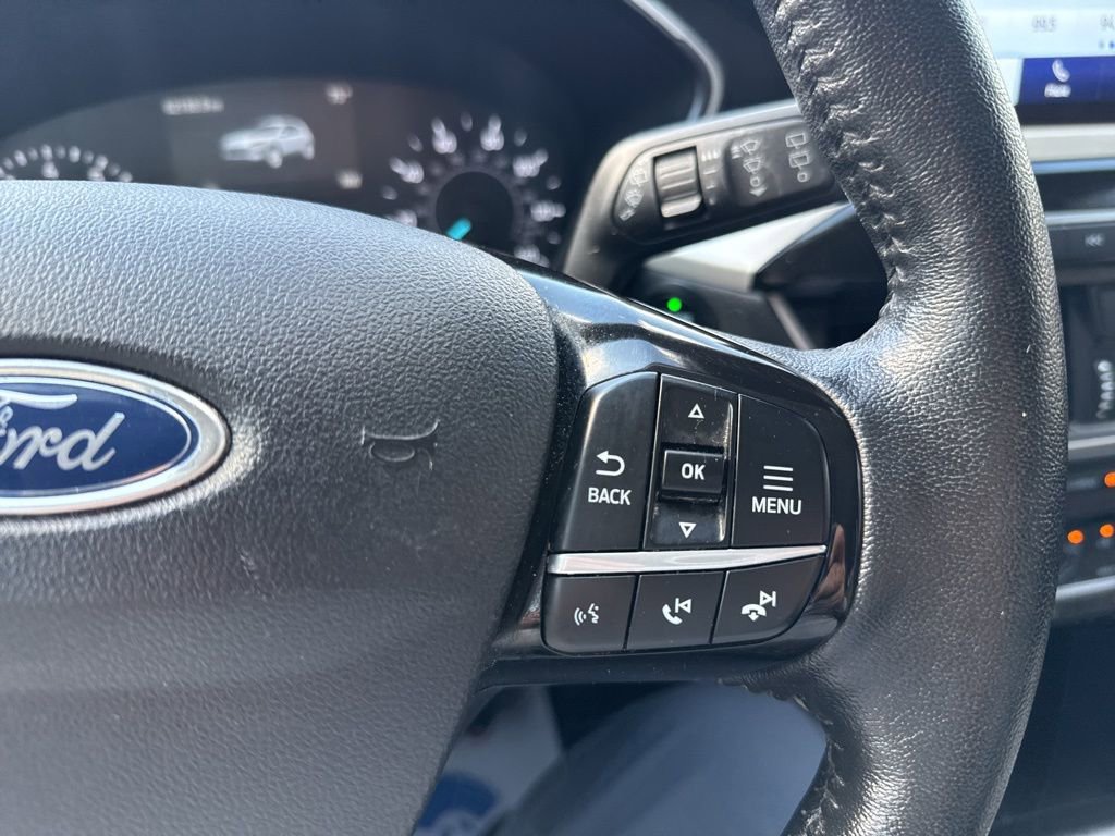 Used 2021 Ford Escape SE w/ Cold Weather Package AWD/4WD image 18