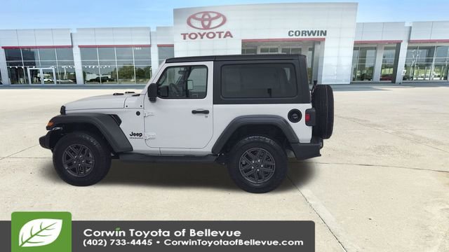 Used 2025 Jeep Wrangler Sport image 8