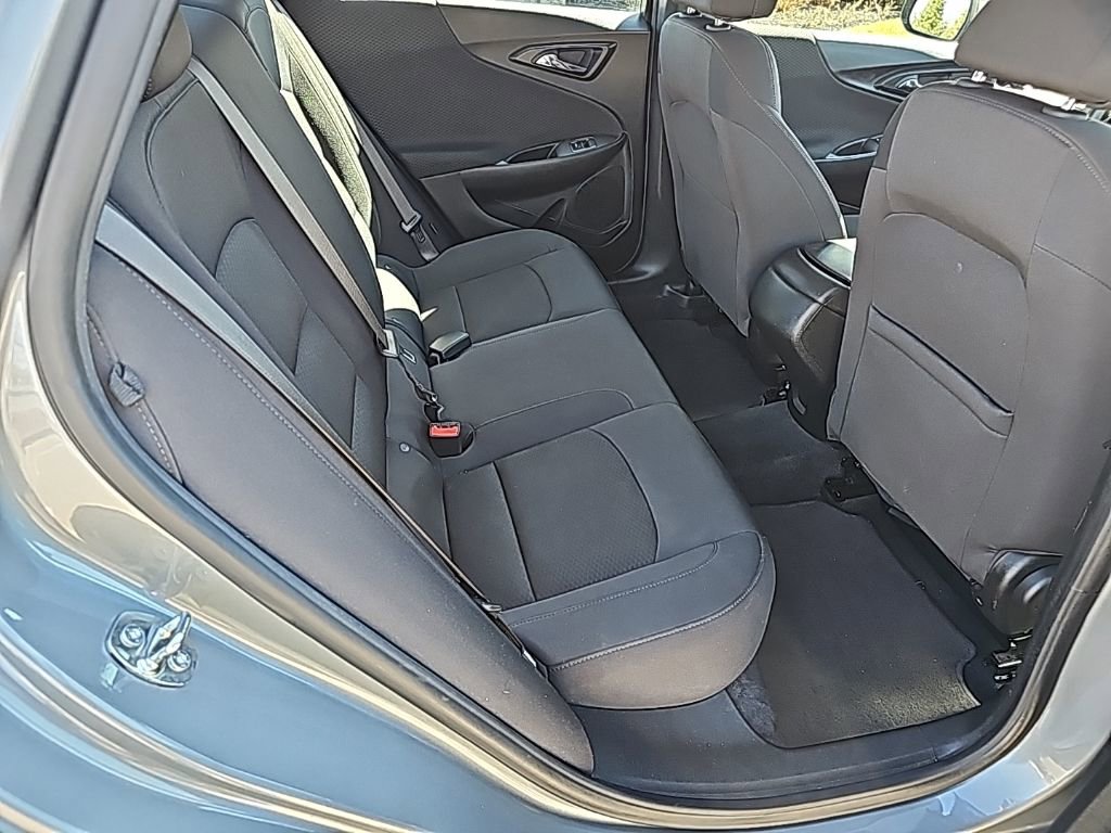 Used 2023 Chevrolet Malibu LS image 21