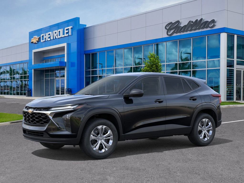 New 2026 Chevrolet Trax LS image 2