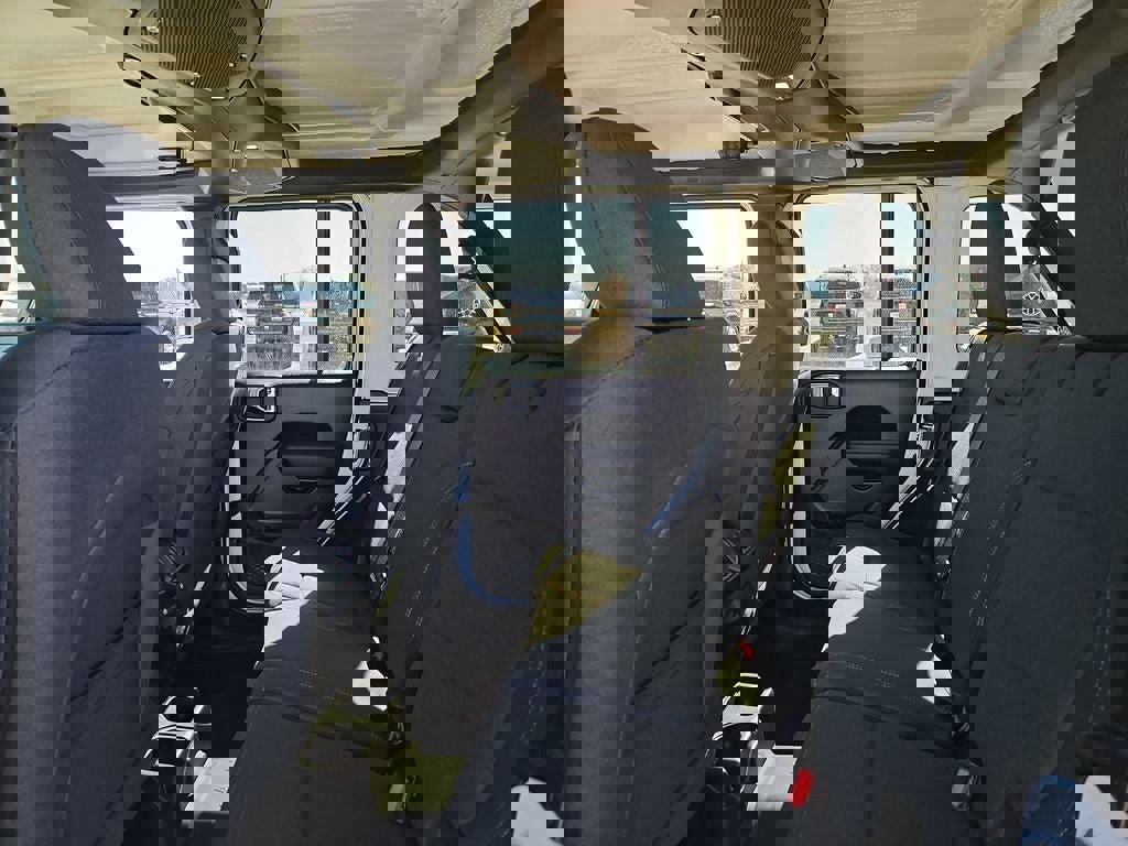 New 2026 Jeep Wrangler Unlimited Sport image 18